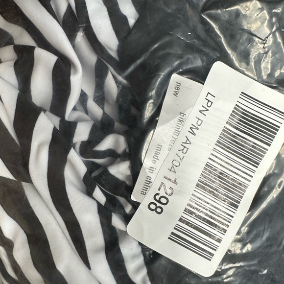 Wenly zeng Womens One Piece Tummy Control Square Neck Scalloped Edges Swimsuit - Picture 5 of 5